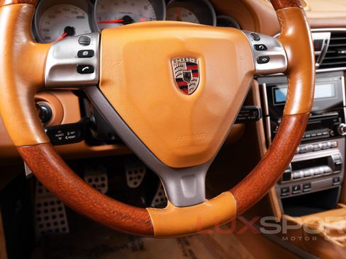 Used 2006 Porsche 911 Carrera S RWD image 29