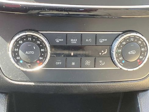 Used 2017 Mercedes-Benz GLS 450 GLS 450 Sport Utility 4D w/ Premium Package image 27