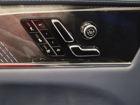 New 2026 Cadillac Escalade IQL Sport 2 w/ LPO, ONYX Package image 9