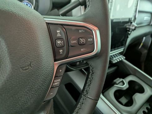 New 2026 RAM 3500 Big Horn AWD/4WD image 20
