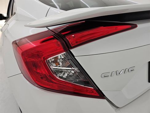 Used 2020 Honda Civic Si image 39