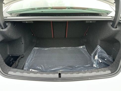 New 2026 BMW 330i xDrive Sedan w/ Premium Package image 32