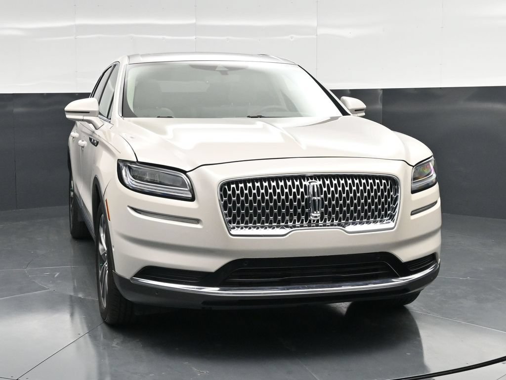 Used 2022 Lincoln Nautilus Reserve w/ Equipment Group 201A FWD image 6