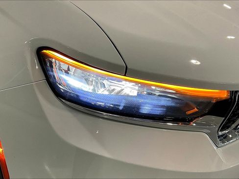 Used 2022 Jeep Grand Cherokee Limited 4xe image 32