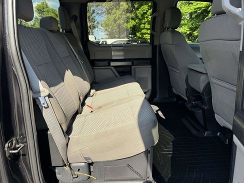 Used 2019 Ford F250 XLT w/ XLT Premium Package AWD/4WD image 15