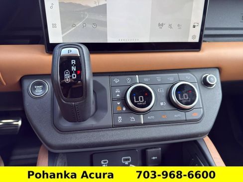 Used 2023 Land Rover Defender 110 X-Dynamic SE AWD/4WD image 16
