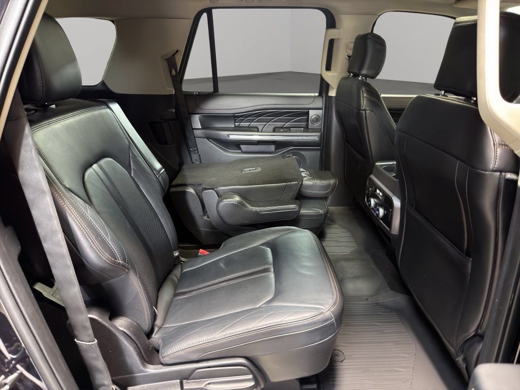 Used 2020 Ford Expedition Max Platinum AWD/4WD image 22