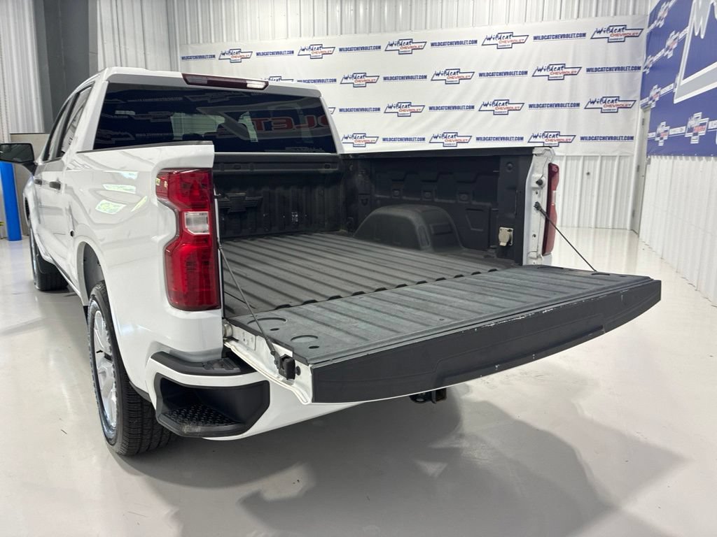 Used 2022 Chevrolet Silverado 1500 Custom RWD image 6