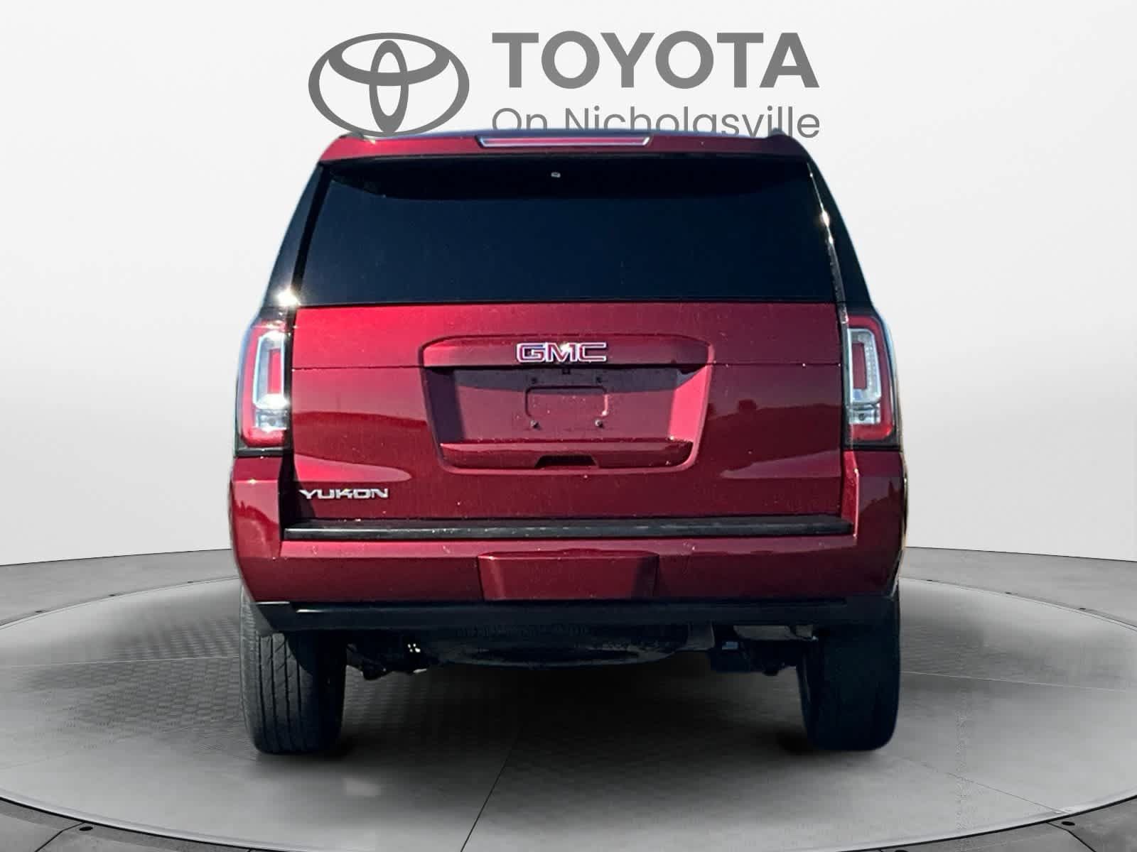 Used 2016 GMC Yukon SLT RWD image 4