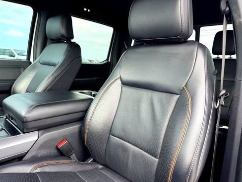 Used 2024 Ford F150 Lariat w/ Tow/Haul Package AWD/4WD image 15