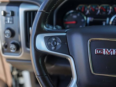 Used 2018 GMC Sierra 2500 SLT w/ Duramax Plus Package image 17