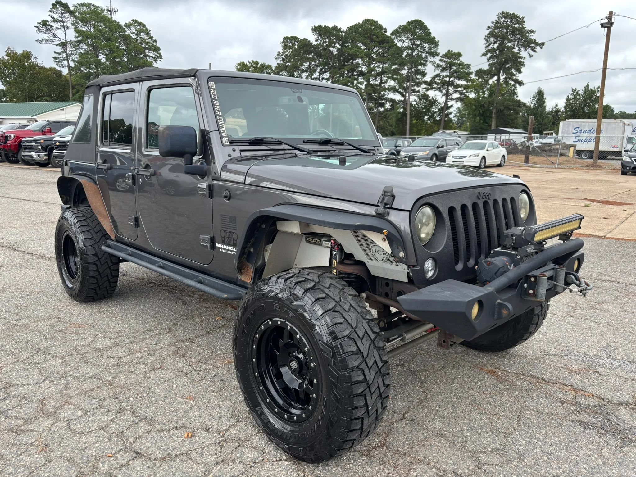 Used 2017 Jeep Wrangler Unlimited Sport w/ Quick Order Package 24S AWD/4WD image 7