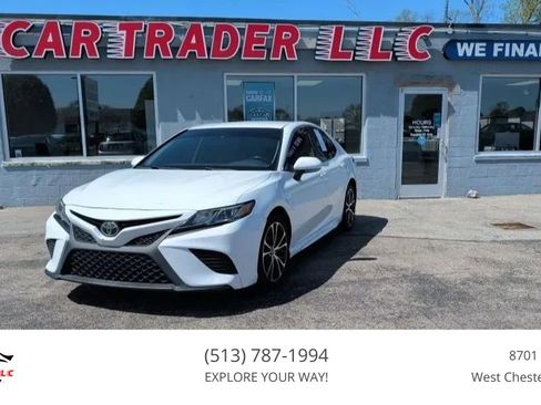 Used 2020 Toyota Camry SE w/ Convenience Package image 1