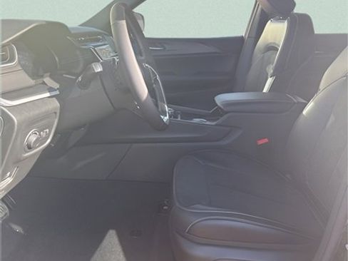 New 2025 Jeep Grand Cherokee L Altitude image 10