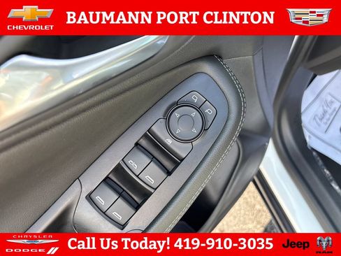 Used 2025 Buick Encore GX Preferred FWD image 11