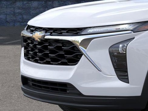 New 2026 Chevrolet Trax LS FWD image 13