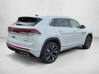 New 2026 Volkswagen Atlas Cross Sport SEL Premium R-Line video 2