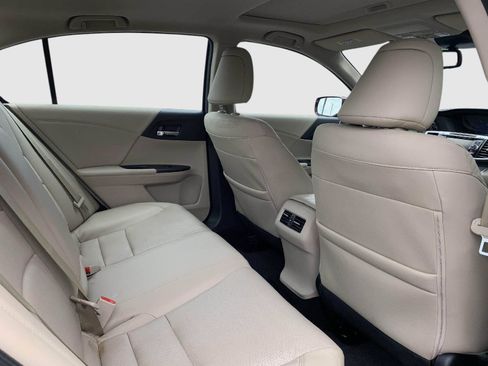 Used 2015 Honda Accord EX-L image 39
