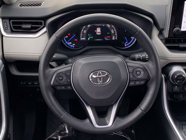 Certified 2023 Toyota RAV4 XLE w/ Convenience Package AWD/4WD image 16