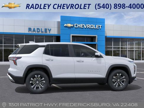 New 2026 Chevrolet Equinox LT image 5