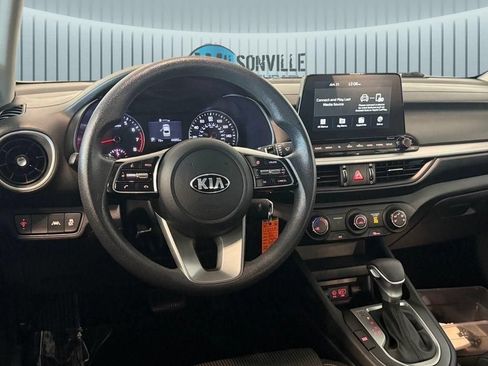 Used 2021 Kia Forte LXS FWD image 14