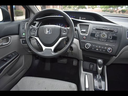 Used 2015 Honda Civic LX image 28