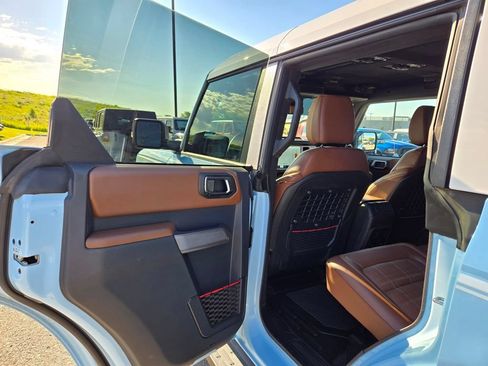 Used 2023 Ford Bronco Heritage Edition AWD/4WD image 24