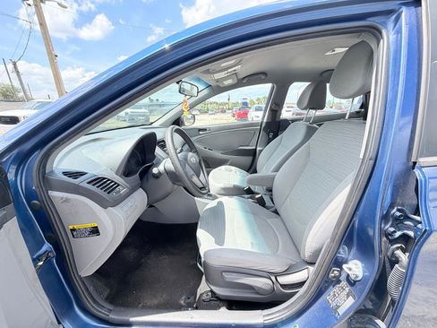 Used 2015 Hyundai Accent GLS FWD image 14
