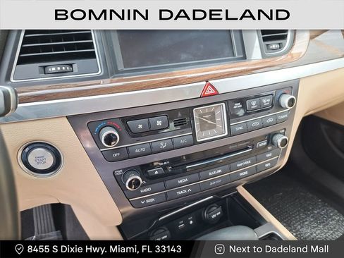 Used 2018 Genesis G80 3.8 image 15