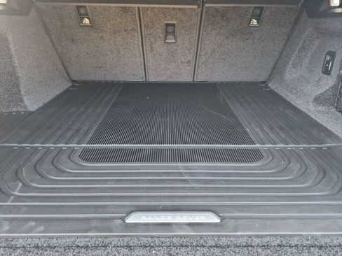 New 2026 Land Rover Range Rover SE AWD/4WD image 16