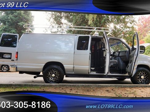Used 2009 Ford E-350 and Econoline 350 Extended Super Duty image 27