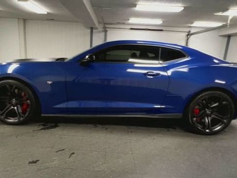 Certified 2021 Chevrolet Camaro SS image 5