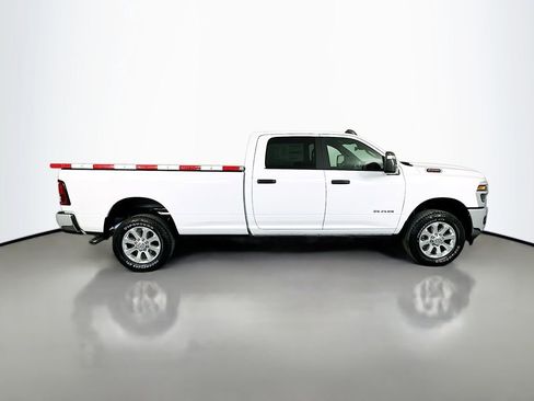 New 2026 RAM 2500 Big Horn AWD/4WD image 8