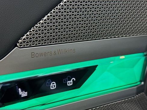 Used 2025 BMW 760i xDrive image 19