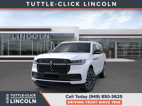 New 2026 Lincoln Navigator Black Label AWD/4WD image 2