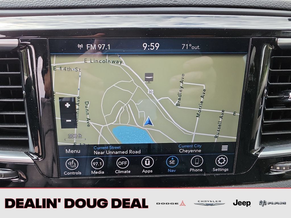 Used 2020 Chrysler Pacifica Limited FWD image 20