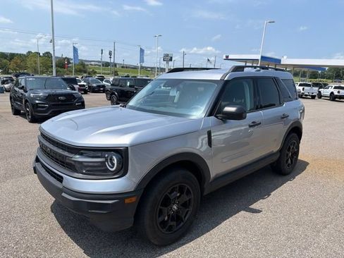 Used 2022 Ford Bronco Sport AWD/4WD image 2
