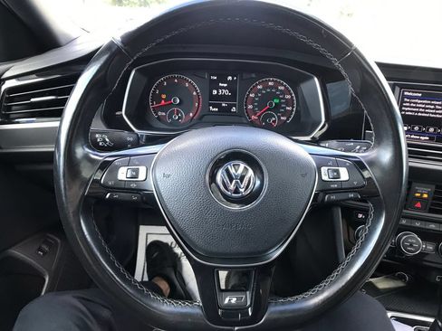Used 2019 Volkswagen Jetta R-Line w/ R-Line Cold Weather Package FWD image 11