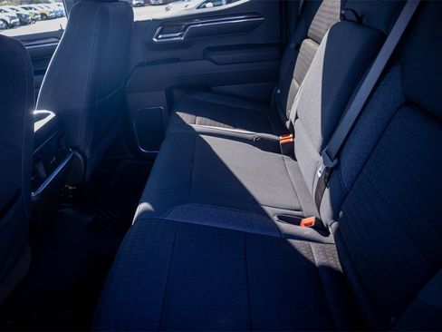 Used 2024 GMC Sierra 1500 Elevation image 26