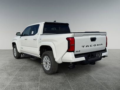 New 2025 Toyota Tacoma SR5