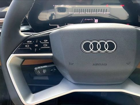 Used 2025 Audi A5 2.0T Premium Plus w/ Premium Plus AWD/4WD image 11
