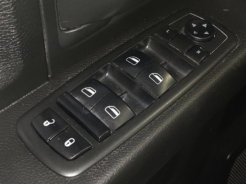 Used 2019 RAM 1500 Tradesman image 27