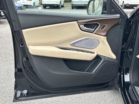 Certified 2024 Acura RDX SH-AWD w/ Advance Package image 17