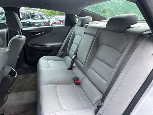 Used 2018 Chevrolet Malibu Hybrid FWD image 24