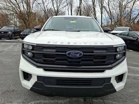 New 2026 Ford Expedition Max Active AWD/4WD image 2