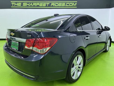 Used 2015 Chevrolet Cruze LTZ w/ Sun, Sound and Sport Package FWD image 9