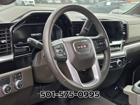 Used 2025 GMC Sierra 1500 SLT RWD image 9