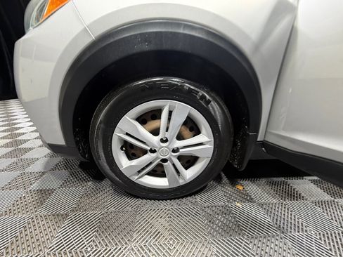 Used 2020 Nissan Kicks S image 26