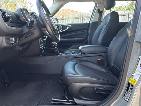 Used 2016 MINI Cooper Clubman image 9
