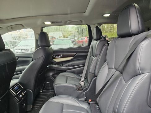 Used 2022 Subaru Ascent Touring w/ Popular Package #2A AWD/4WD image 17